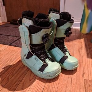RIDE Womens snowboard boots